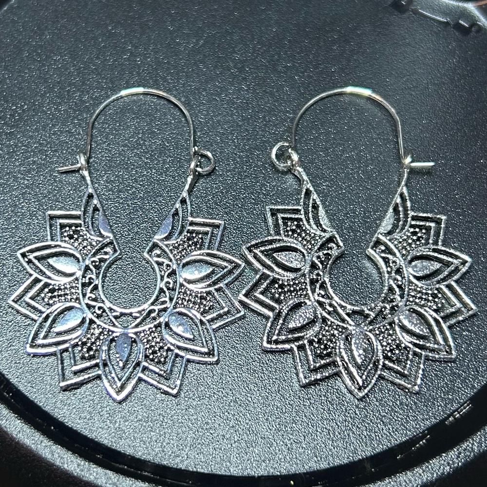 Elegant Silver-tone Mandala Earrings